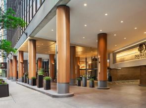 DoubleTree by Hilton Chicago - Magnificent Mile