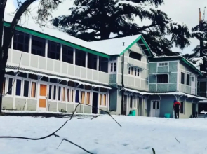Castleton Casa