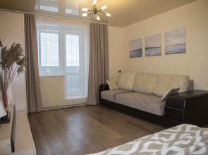 Барбарис на улице Парижской Коммуны 40