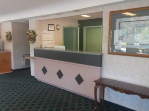 Traveler Inn and Suites