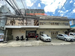 The Center Suites Cebu