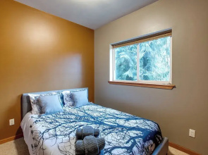 Glacier Springs Cabin 20 An Elegant Country Home