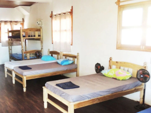 Badaboom Hostal & Surf - Hostel