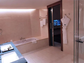 Rosh Rayhaan by Rotana