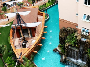 Atlantis Condo Pattaya by Panissara