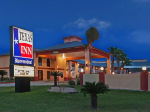 Texas Inn & Suites Raymondville