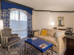 Курорт Paris Las Vegas Resort & Casino