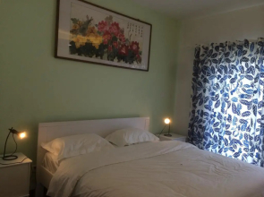 Pure Tea Youth Hostel