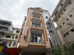 OYO 161 Ram Janaki Hotel