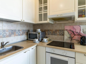 Moment House (Момент Хаус) на улице Молодёжная 4