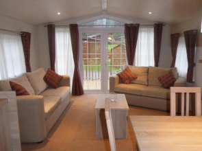 Lewis Lodge