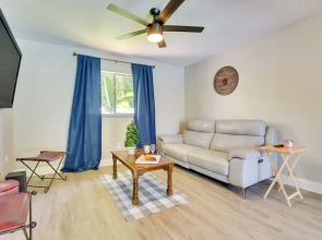 Walk to Marina: Home w/ Pool in Palmetto