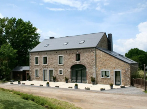 Quiet House with Sauna & Games in Érezée near Forest