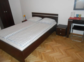 Lux Hostel