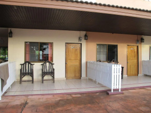 OYO Baan Tong Tong Pattaya Resort