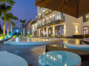 Keming Holiday Homestay (Beihai Silver Beach Tourist Resort)