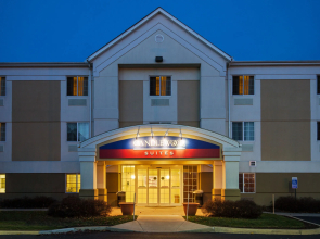 Candlewood Suites Windsor Locks Bradley Arpt by IHG
