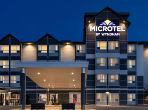 Microtel Inn & Suites by Wyndham Weyburn