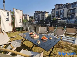 YANO & Heron Lake Forest Holiday Villa (Foshan Gaoming hotel)