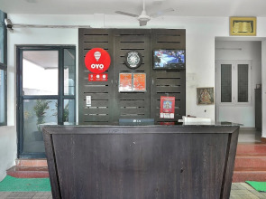 Cloud 7 Serviced Apartements by OYO Rooms