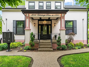 Private Apt Neardowntown Ideal for Long Stays U4