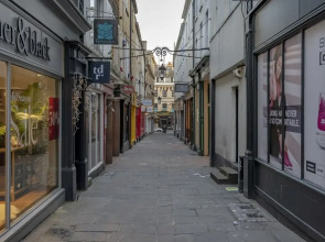 Superior Stays Luxury Apartments - Bath City Centre