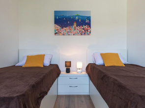 Amazing Apartment in Kastel Stari With 2 Bedrooms and Wifi