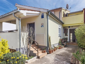 Awesome Apartment in Fazana With Wifi