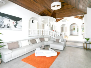 Villa With 5 Bedrooms in Saint Martin, With Wonderful sea View, Private Pool and Terrace - 500 m From the Beach