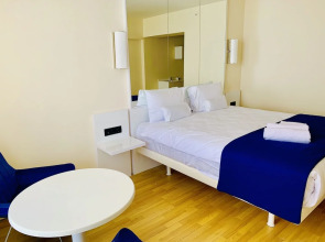 Апартаменты Royal Sea Breeze