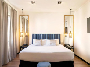 La França Travellers - Adults Only