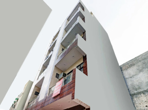 SPOT ON 82123 Samrat Residency