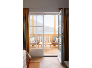 Villa Alma - a lakeside Boutique Hotel