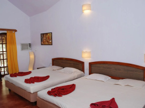 Sea Breeze Inn Calangute, Goa