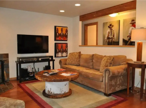 Ten Sleep - 1BR Condo #B-12 - LLH 63314