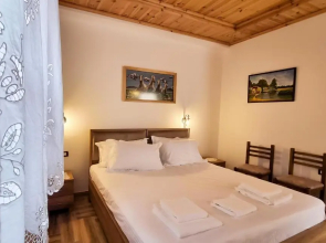 Arben Qemeri Guest House