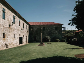 Hotel Monasterio de Aciveiro