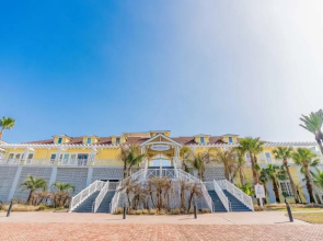 Stunning Sunsets Steps from Pool Lazy River Ocean Bay Views