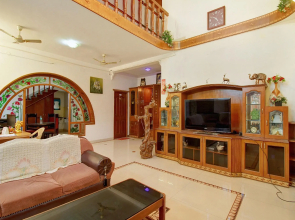 OYO 5287 White Glow Apartments