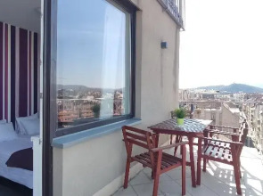 Corvin Center Suites