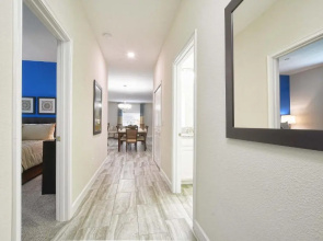 Storey Lake-5 Bedroom Townhouse w/Splashpool-1617ST