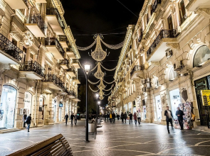Delux Apartment in Baku Nizami street