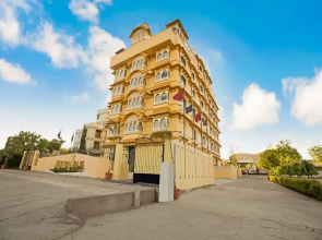 Capital O 38052 Hotel Bhopal Palace