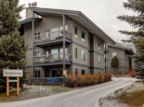 Abode at Rendezvous Retreat Home