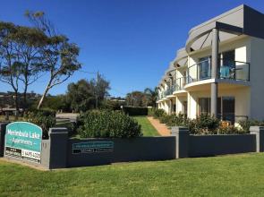 Merimbula Lake Apartments
