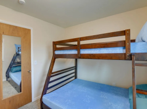 Downtown Anchorage Vacation Rental w/ Garden Views