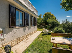 Stunning Apartment in Stara Baska With 1 Bedrooms and Wifi