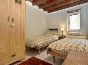 Stunning 2 bed Cottage in the Lucca Countryside