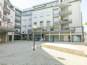 C03 - Avenue Backstreet Flat