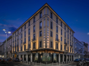 World Hotel Casati 18